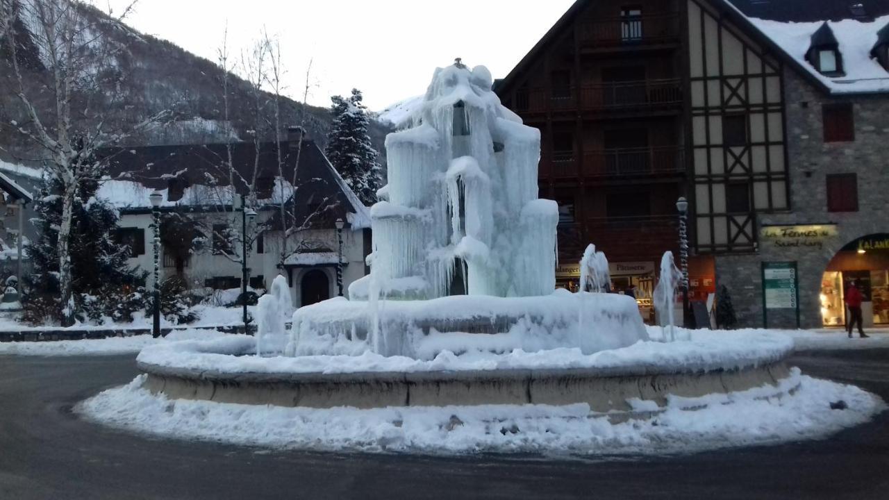 Studio St Lary Proche Du Centre, Au Calme Avec Vue Montagne サン・ラリー・スラン エクステリア 写真
